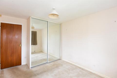 3 Oak Drive, North Bradley, Trowbridge, BA14 0SW