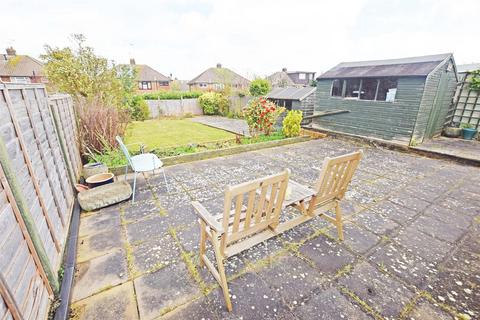 19 Brockenhurst Close, Gillingham, ME8 0HG