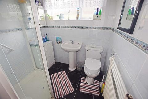 19 Brockenhurst Close, Gillingham, ME8 0HG