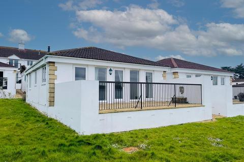 2 bedroom detached bungalow for sale, Yarmouth, Isle of Wight