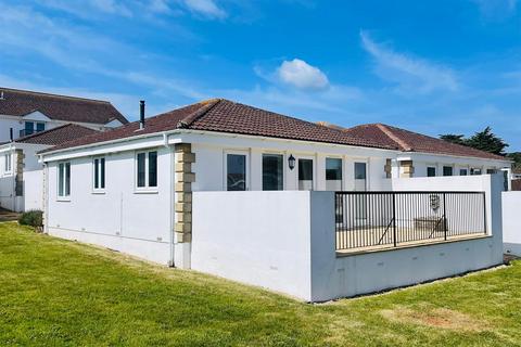 2 bedroom detached bungalow for sale, Yarmouth, Isle of Wight