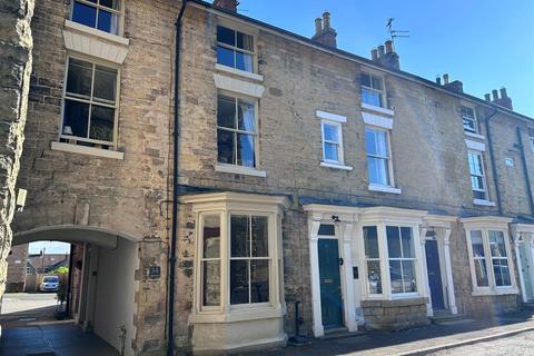 2 bedroom terraced house for sale, Potter Hill, Pickering