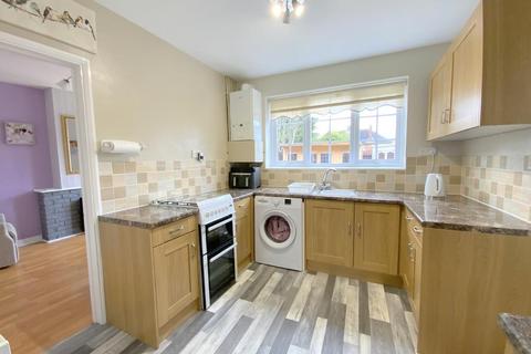 3 bedroom semi-detached house for sale, Chatsworth Place, Cleethorpes