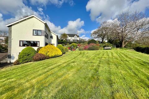 4 bedroom house for sale, Town Hill, Llanrwst