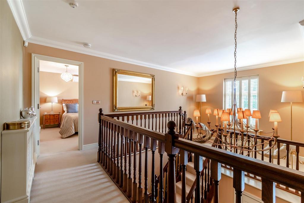 8591273-interior05.jpg