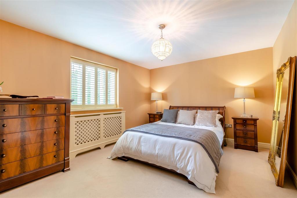 8591273-interior08.jpg