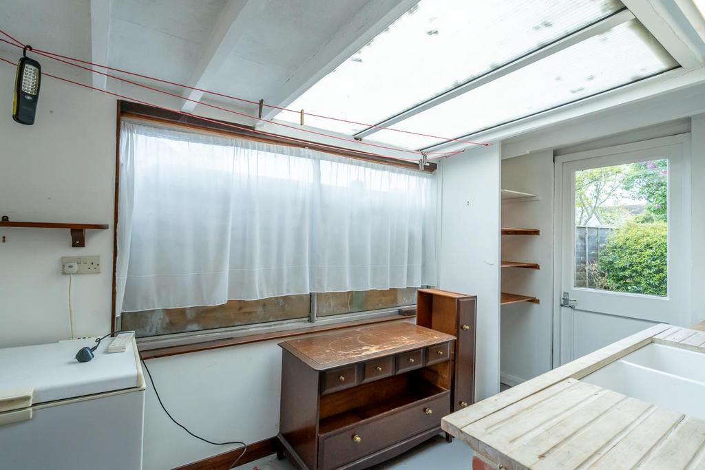 Utility Room.jpg