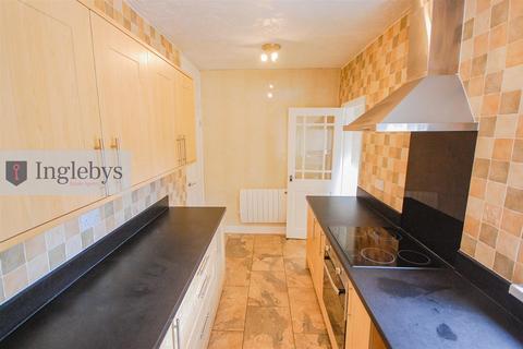 2 bedroom terraced house to rent, New Row, Dunsdale
