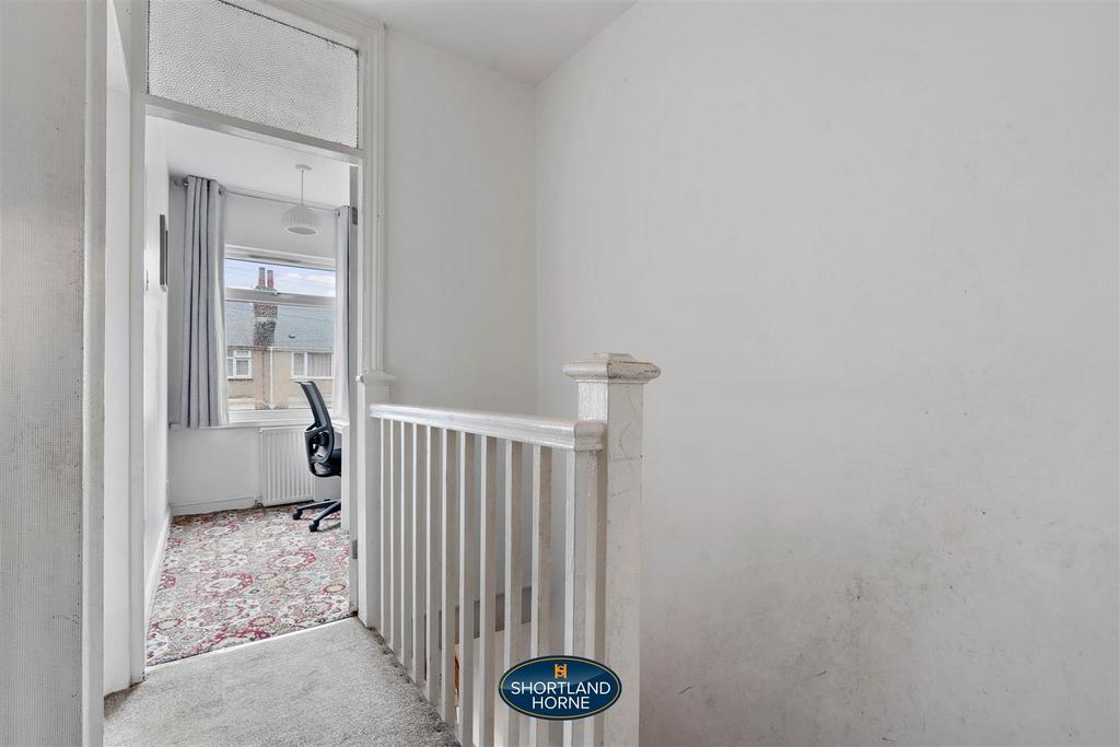25 Crsobie Road SH WM (7 of 16).jpg
