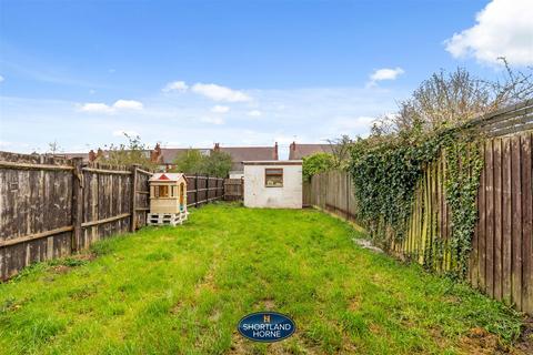 25 Crosbie Road, Coventry, CV5 8FX