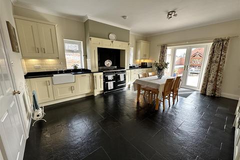 Le-verger Boothferry Road, Howden, Goole, DN14 7TD