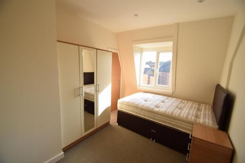 1 bedroom apartment to rent, Roxburgh Apartments, Whitley Bay, NE26