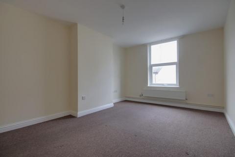 2 bedroom flat to rent, London Road, Gloucester, GL1