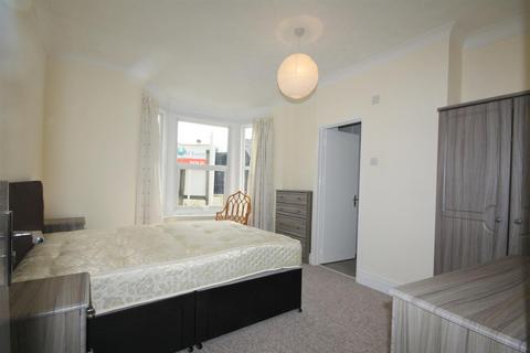 1 bedroom in a house share to rent, Southampton Road, Eastleigh
