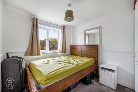 46 Chartwell Close, Greenford, UB6 8LP