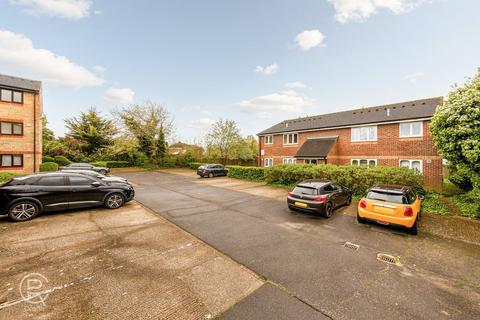 46 Chartwell Close, Greenford, UB6 8LP