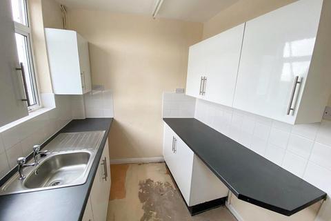 3 bedroom flat to rent, Jubilee Crescent, Radford, Coventry, CV6 3ET