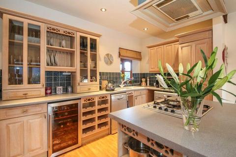 3 bedroom barn conversion for sale, Moss Lane, Warrington WA4