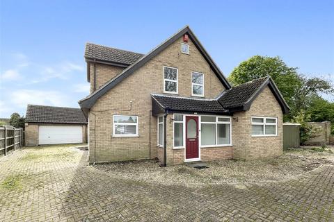 4 bedroom detached house for sale, Colville Road, South Oulton Broad