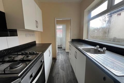 2 bedroom terraced house to rent, Mulliner Street, Foleshill, Coventry, CV6 5EU