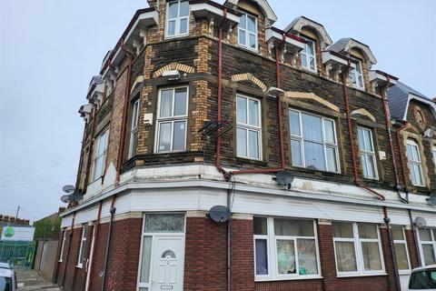 9 bedroom end of terrace house for sale, Railway Street, Cardiff CF24
