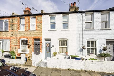20 Norcutt Road, Twickenham, TW2 6SR