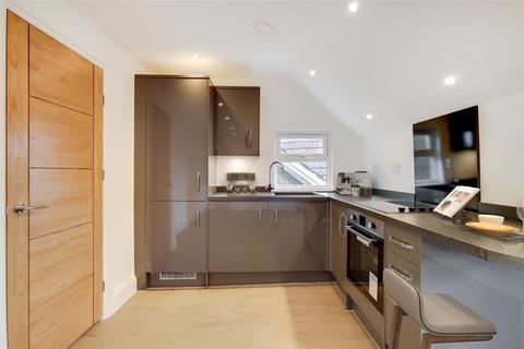 1 bedroom flat to rent, Waldegrave Road, Crystal Palace