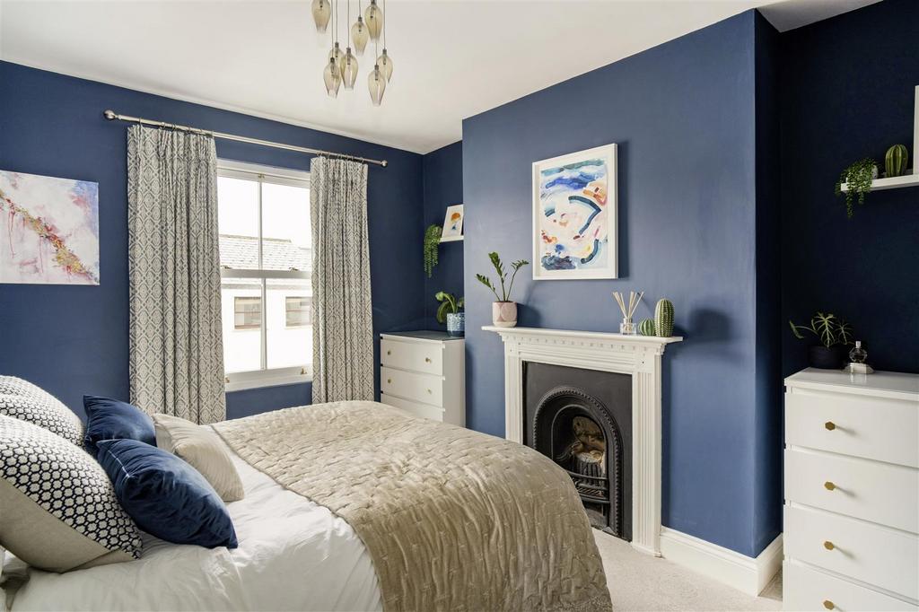 68259 43 Fairview Street Cheltenham (12).jpg