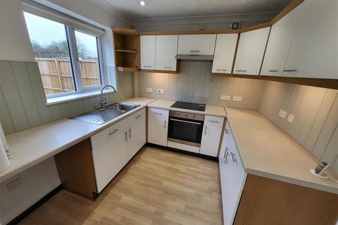 4 bedroom detached house to rent, Watermill Close, Mill Lane, Wotton-Under-Edge GL12