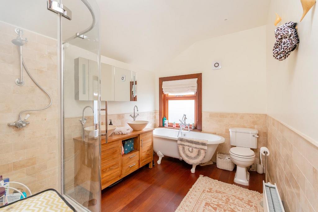 DAOREVORGHSA41 - Bathroom B.jpg