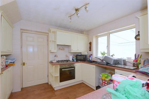 3 bedroom semi-detached house for sale, Ledwych Close, Telford Estate Shrewsbury