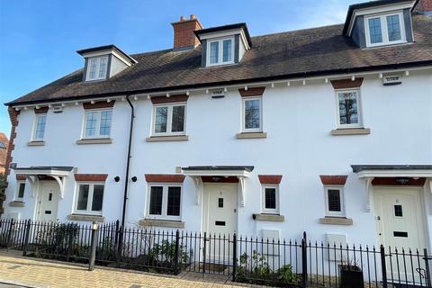 3 bedroom retirement property for sale, Florence Mews, Salisbury SP2