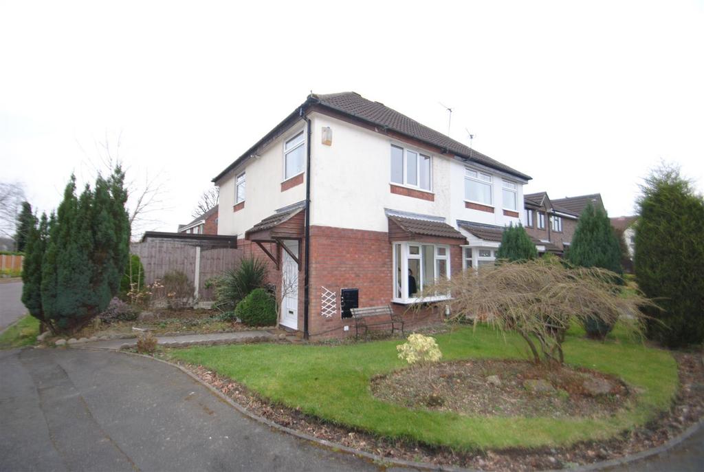 Tweedsmuir Close, WARRINGTON WA2 3 bed semidetached house £139,000