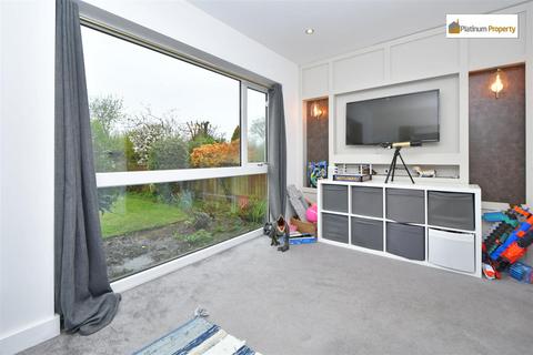 18 Blacklake Drive, Stoke-on-trent, ST3 7JL
