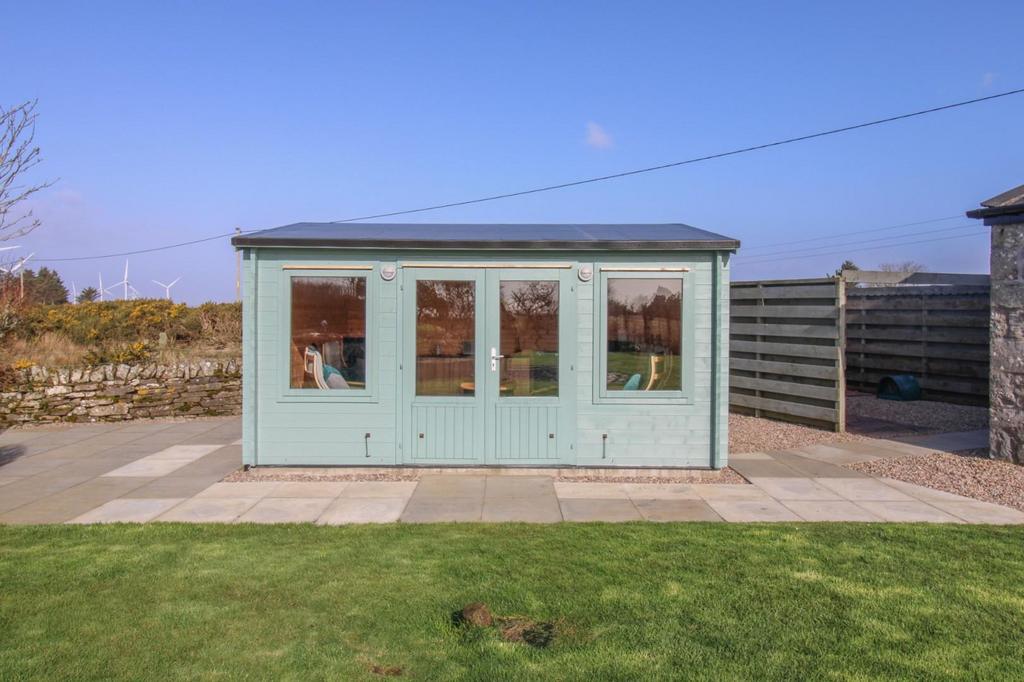 SUMMERHOUSE (3)-2.jpg