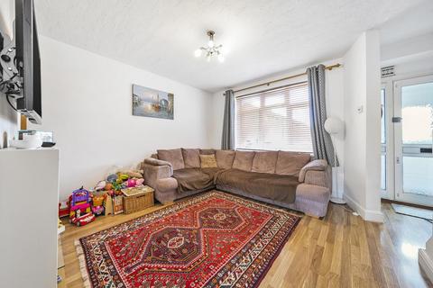 6 Wentbridge Path, Borehamwood, WD6 4ET