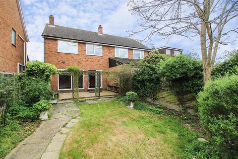 11 Ashley Green, East Hanningfield, Chelmsford, CM3 8AY