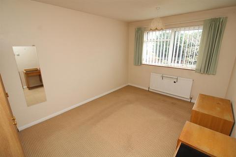 11 Ashley Green, East Hanningfield, Chelmsford, CM3 8AY