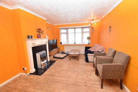3 bedroom terraced house for sale, St. Agnes Drive, Canvey Island SS8