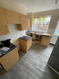 2 bedroom flat for sale, Avon Avenue, North Shields