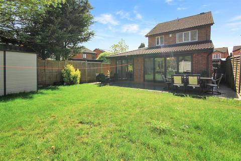 5 bedroom detached house for sale, Windermere Drive, Wellingborough NN8