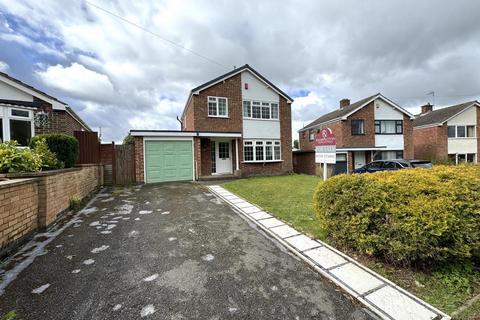 3 bedroom detached house for sale, Grace Dieu Road, Whitwick, Coalville, LE67