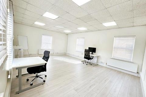 Office to rent, Bath Street, Gravesend