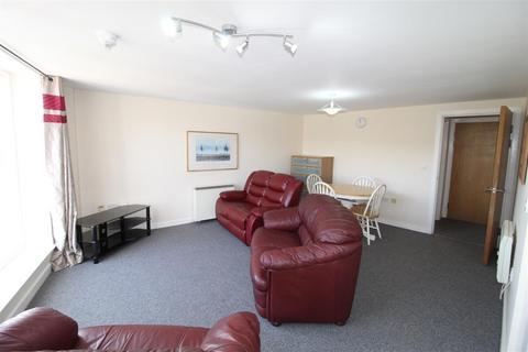 2 bedroom apartment to rent, Crossley House, Town Hall Street, Halifax