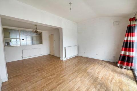 3 bedroom end of terrace house for sale, Farber Road, Walsgrave, Coventry