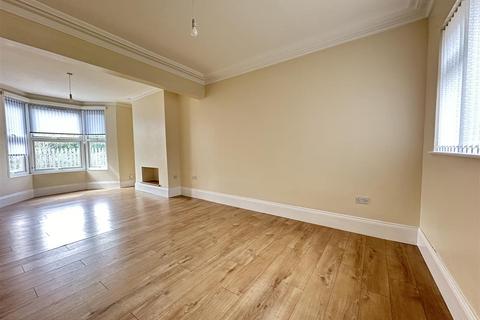 2 bedroom terraced house for sale, Park View, Stockton-On-Tees, TS18 3PT