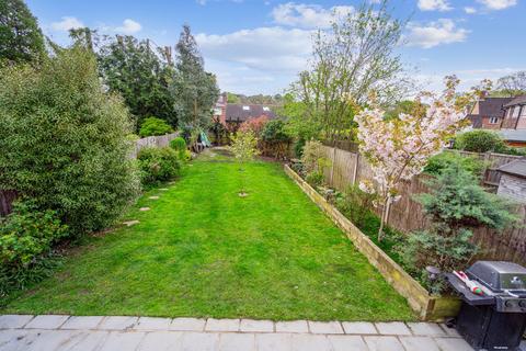 23 Gaviots Green, Gerrards Cross, SL9 7EB