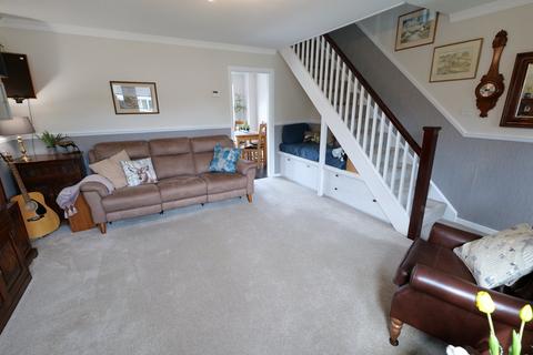 9 Riding Close, Barnoldswick, BB18 6BW
