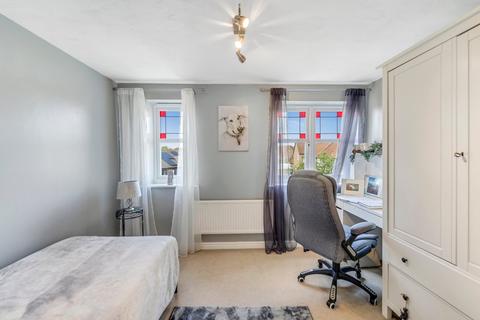 69 Azalea Road, Wick St Lawrence, Weston-super-mare, BS22 9TN