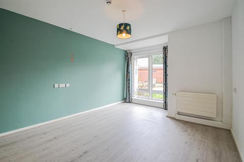 1 bedroom apartment for sale, Arena Gardens, Warrington WA2